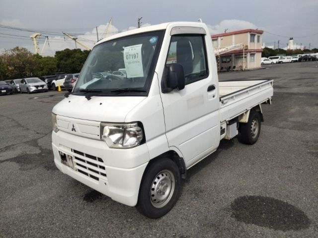 7197 Mitsubishi Minicab truck U61T 2012 г. (LUM Kobe Nyusatsu)